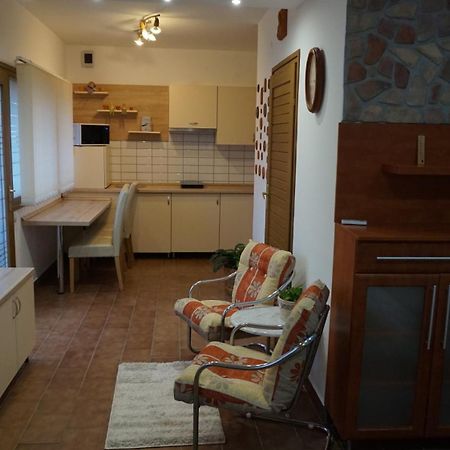 Chloe Apartman Szigetvár Exterior photo